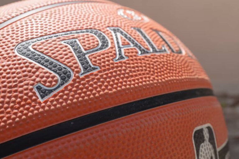 Which Teams Are Making Early Statements in the 2025-26 NBA Season